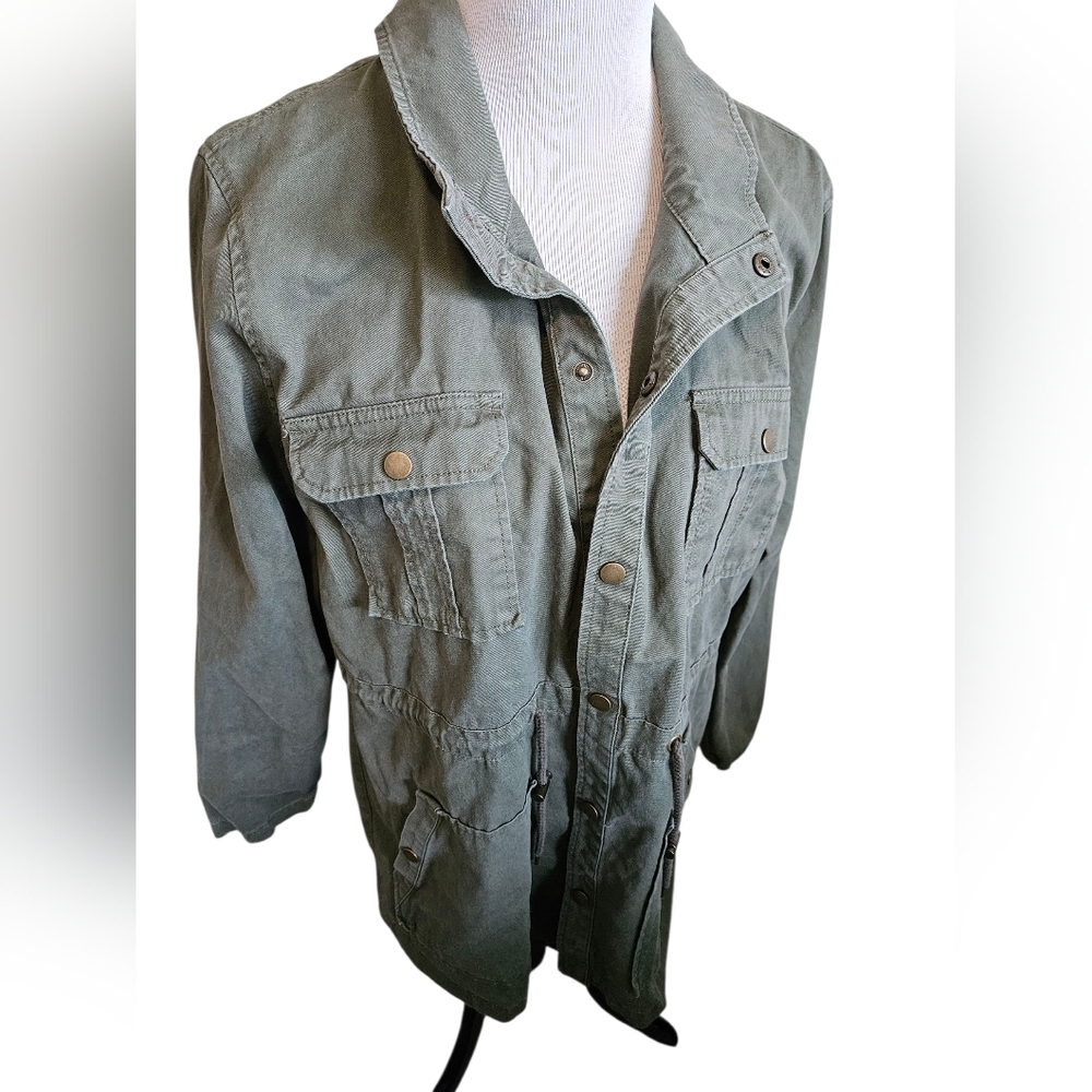 Arizona Jean Co Women's Green Utility Jacket Size XL.